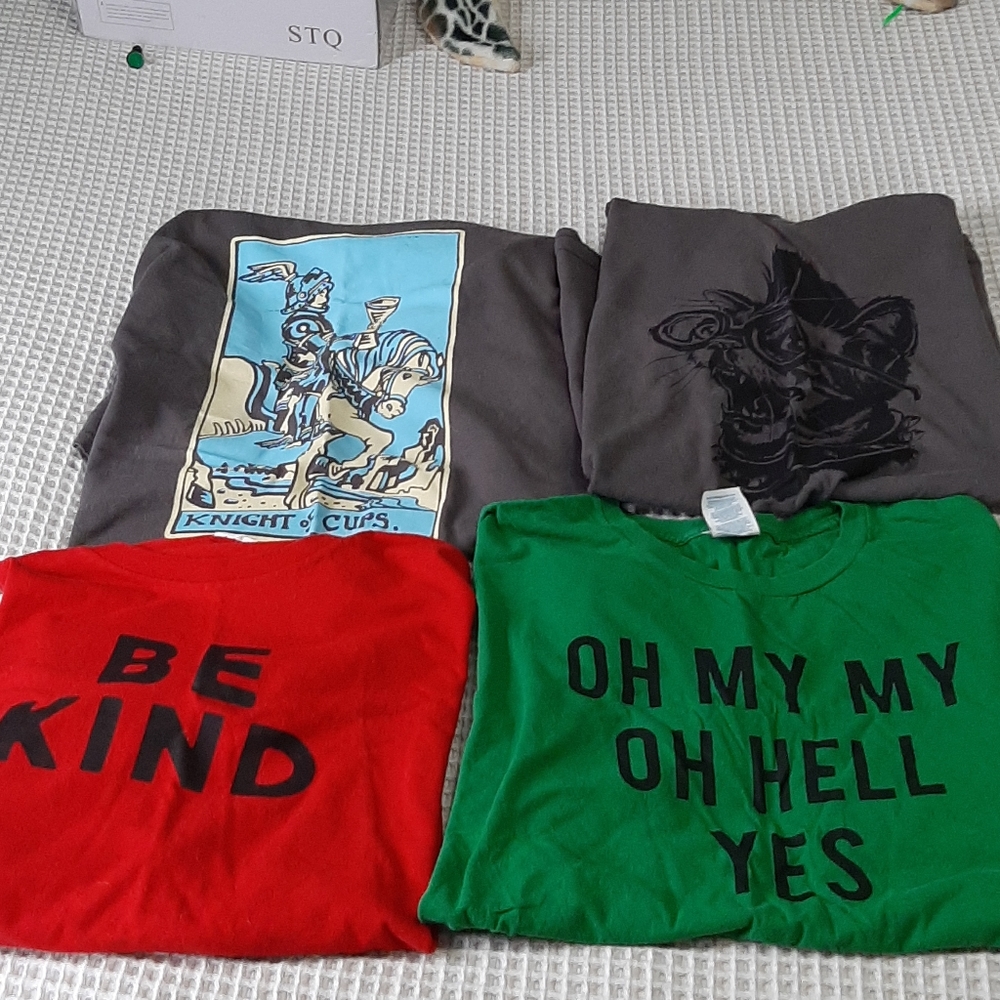 Screen print tees